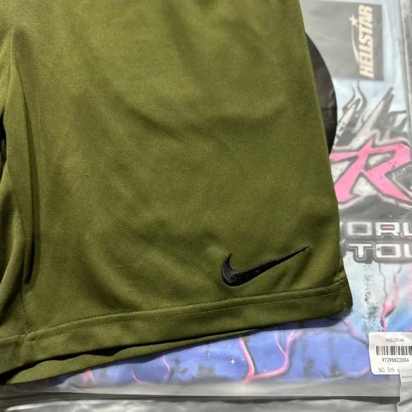 Nike Dri-Fit Shorts ‘Green’ - Picture 4 of 5